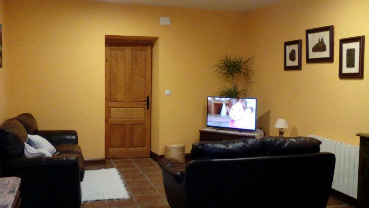 Fuentes de Onoro El Condado Casa Rural מראה חיצוני תמונה